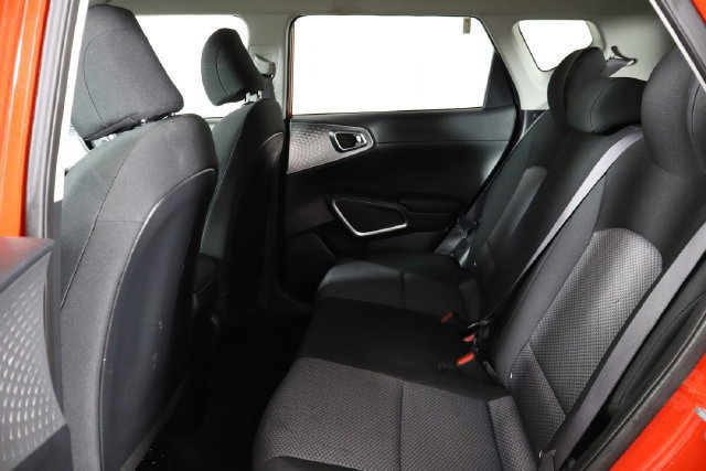 Used 2024 Kia Soul LX w/ Option Group 015 FWD image 18
