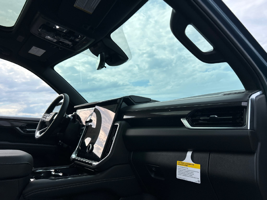New 2026 GMC Yukon XL Elevation AWD/4WD image 40