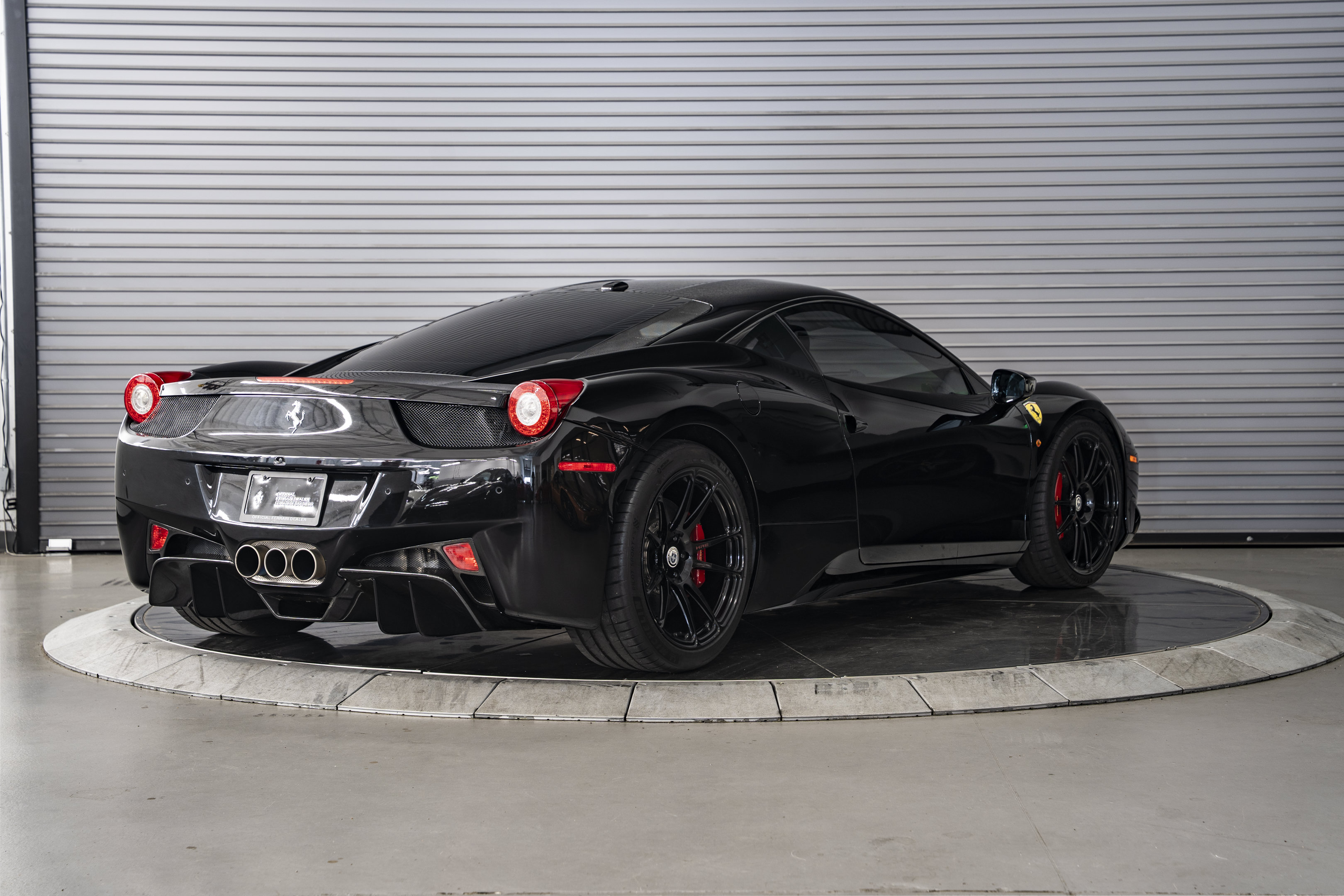 Used 2011 Ferrari 458 Italia Coupe RWD image 5
