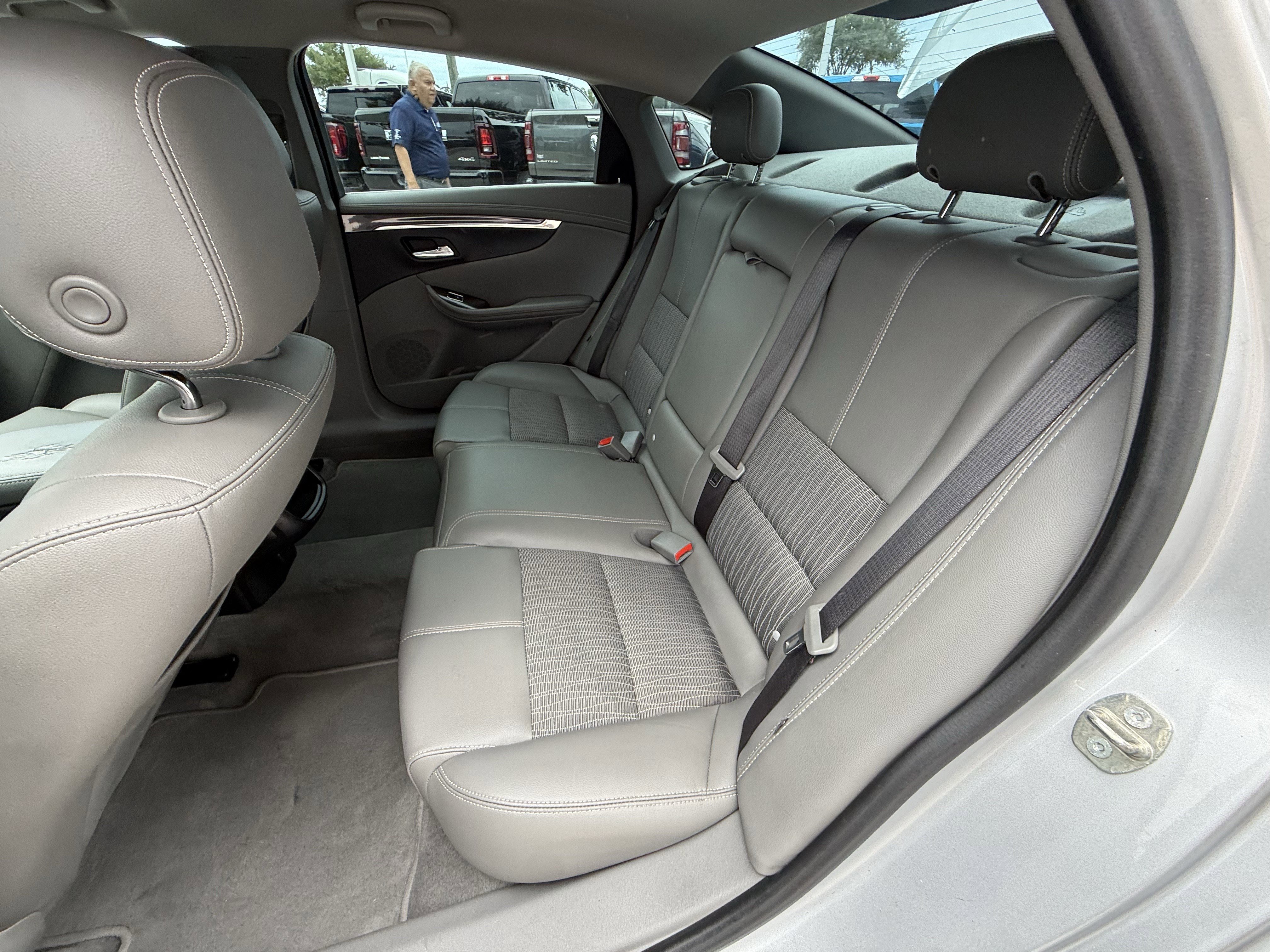 Used 2019 Chevrolet Impala LT image 29