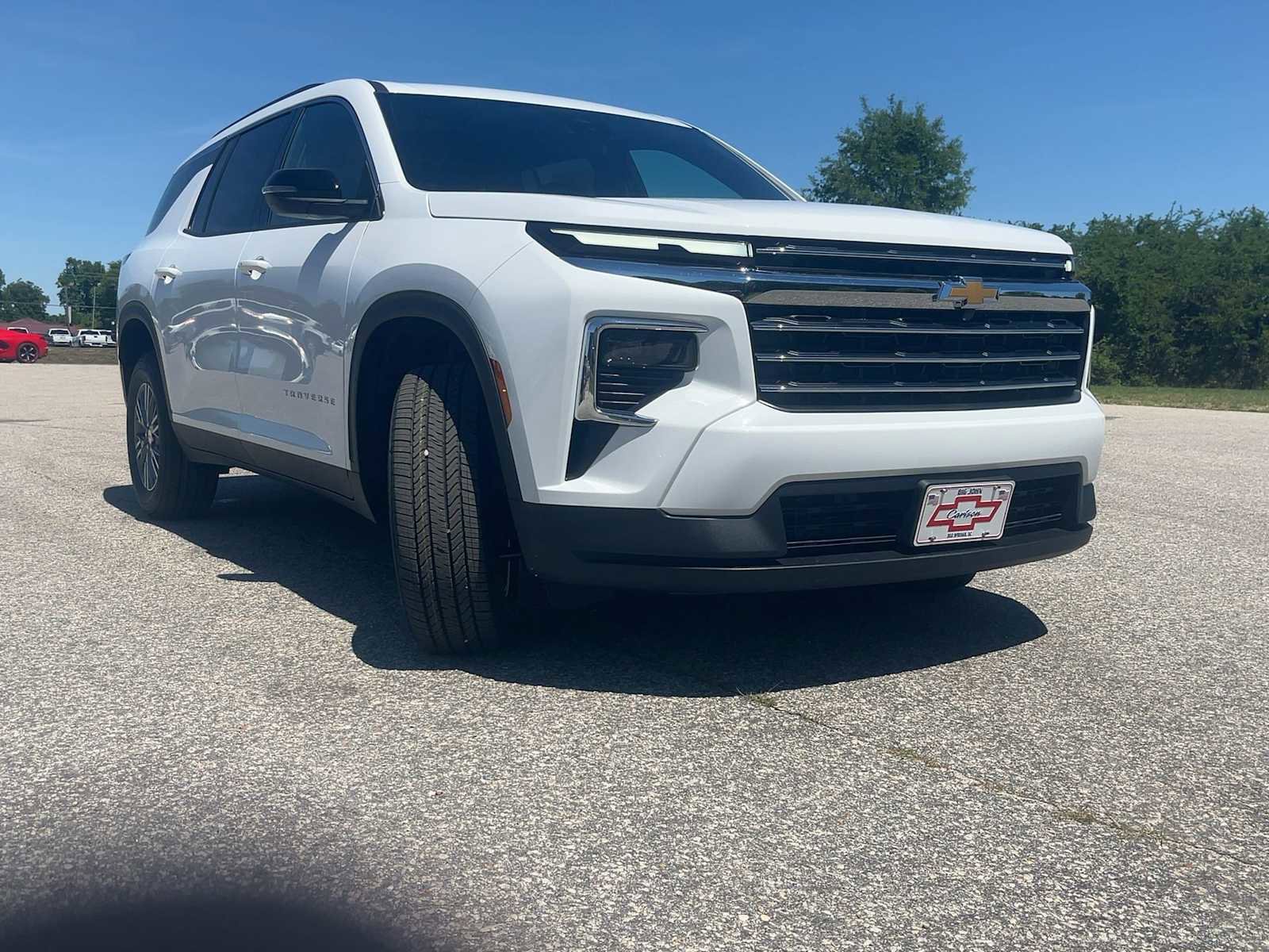 New 2026 Chevrolet Traverse LT FWD image 9