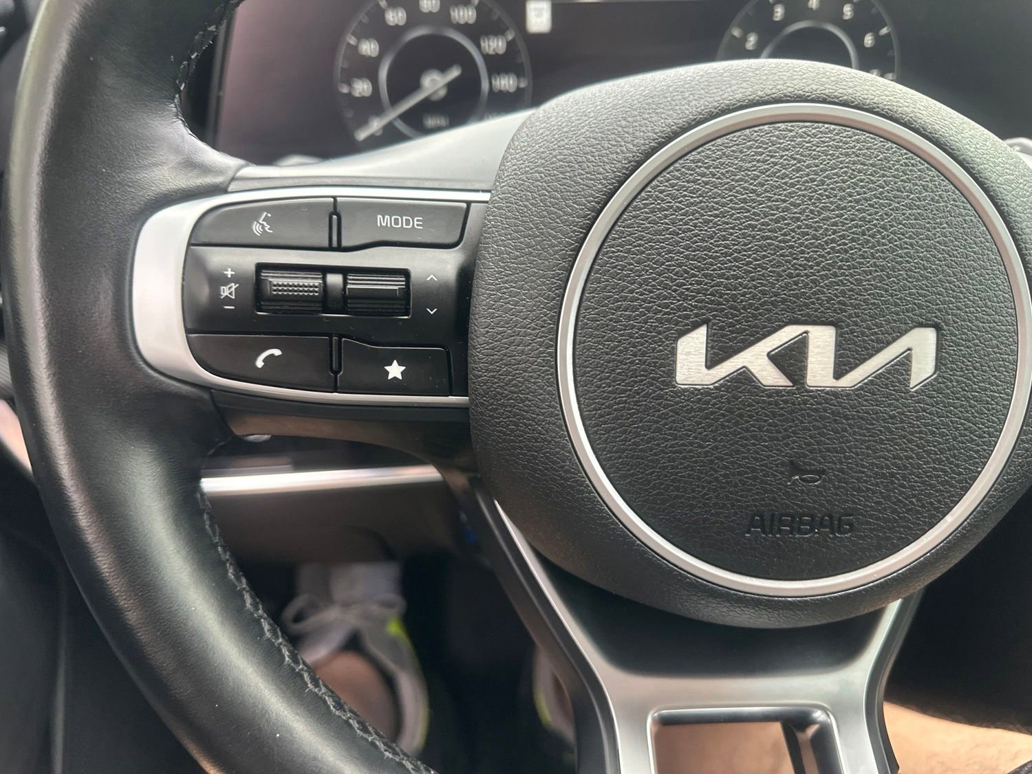 Used 2023 Kia Sportage SX FWD image 29