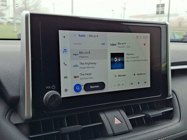 Used 2024 Toyota RAV4 XLE image 17