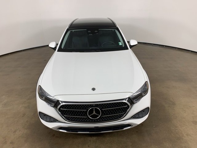 Used 2025 Mercedes-Benz E 450 4MATIC All-Terrain Wagon image 4