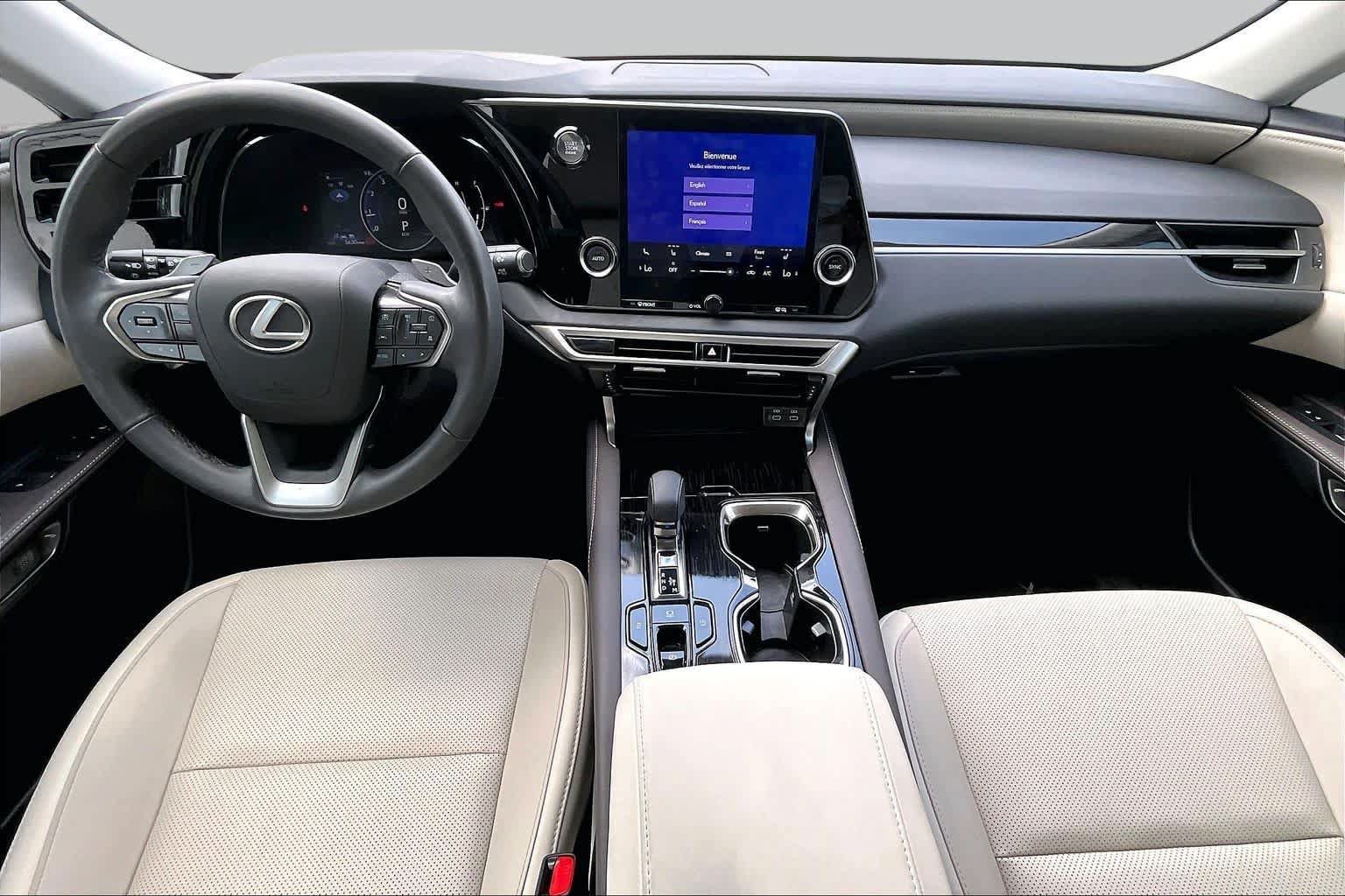 Used 2024 Lexus RX 350 FWD w/ Technology Package image 16