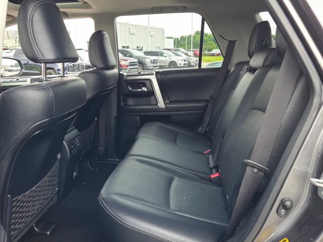 Used 2022 Toyota 4Runner Limited RWD image 6