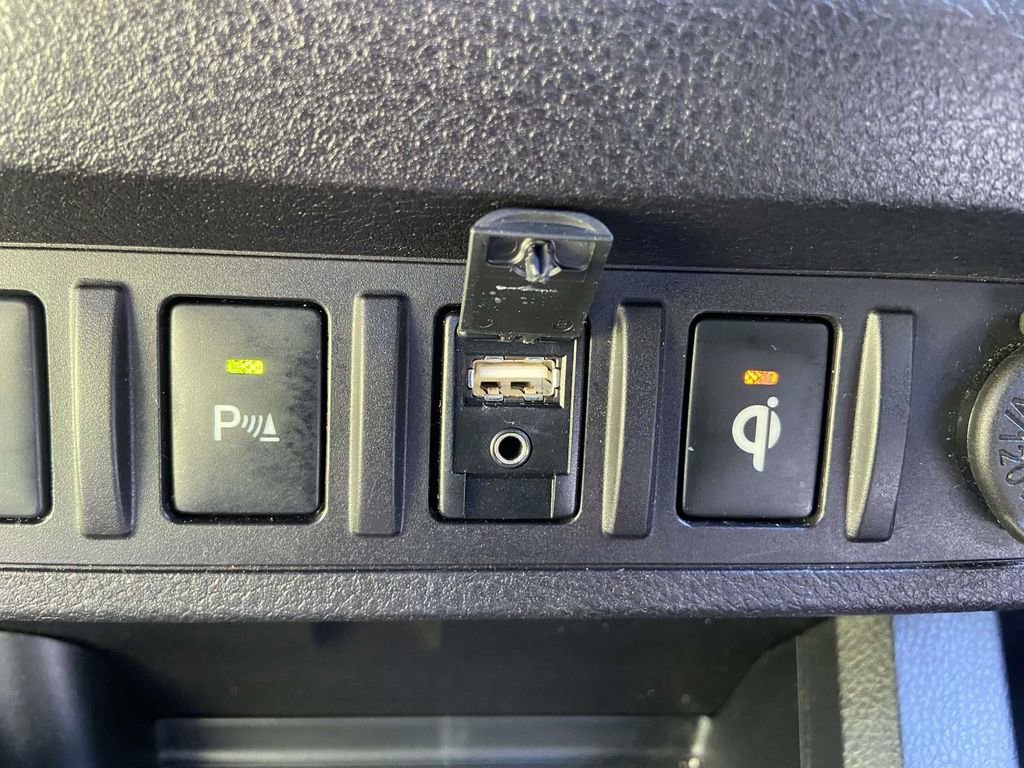 Used 2017 Toyota Tacoma TRD Pro image 29