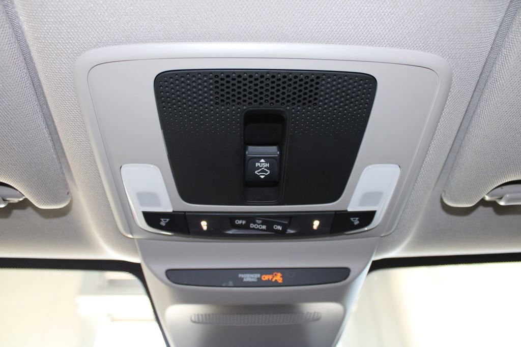 Used 2023 Honda HR-V EX-L image 37