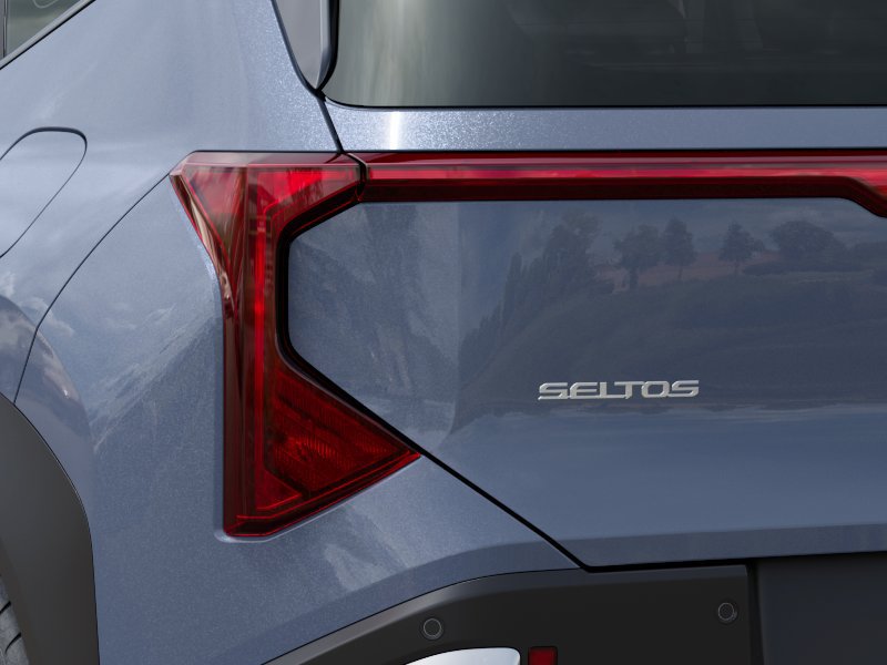 New 2027 Kia Seltos S FWD image 11
