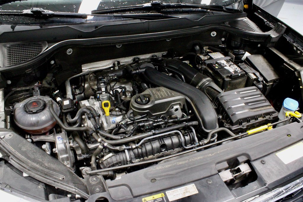 Used 2024 Volkswagen Taos S image 16