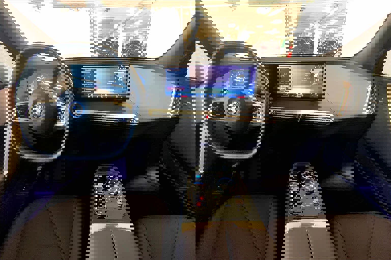 Used 2024 BMW iX xDrive50 w/ Convenience Package image 16