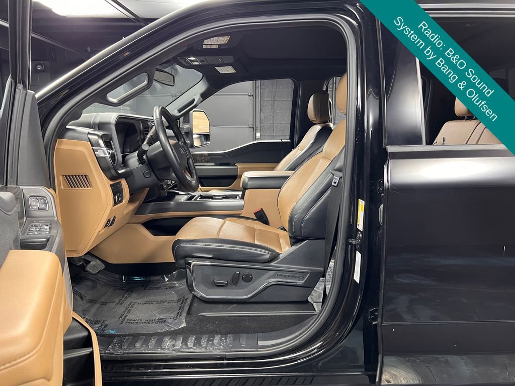 Used 2023 Ford F350 Lariat w/ FX4 Off-Road Package image 4
