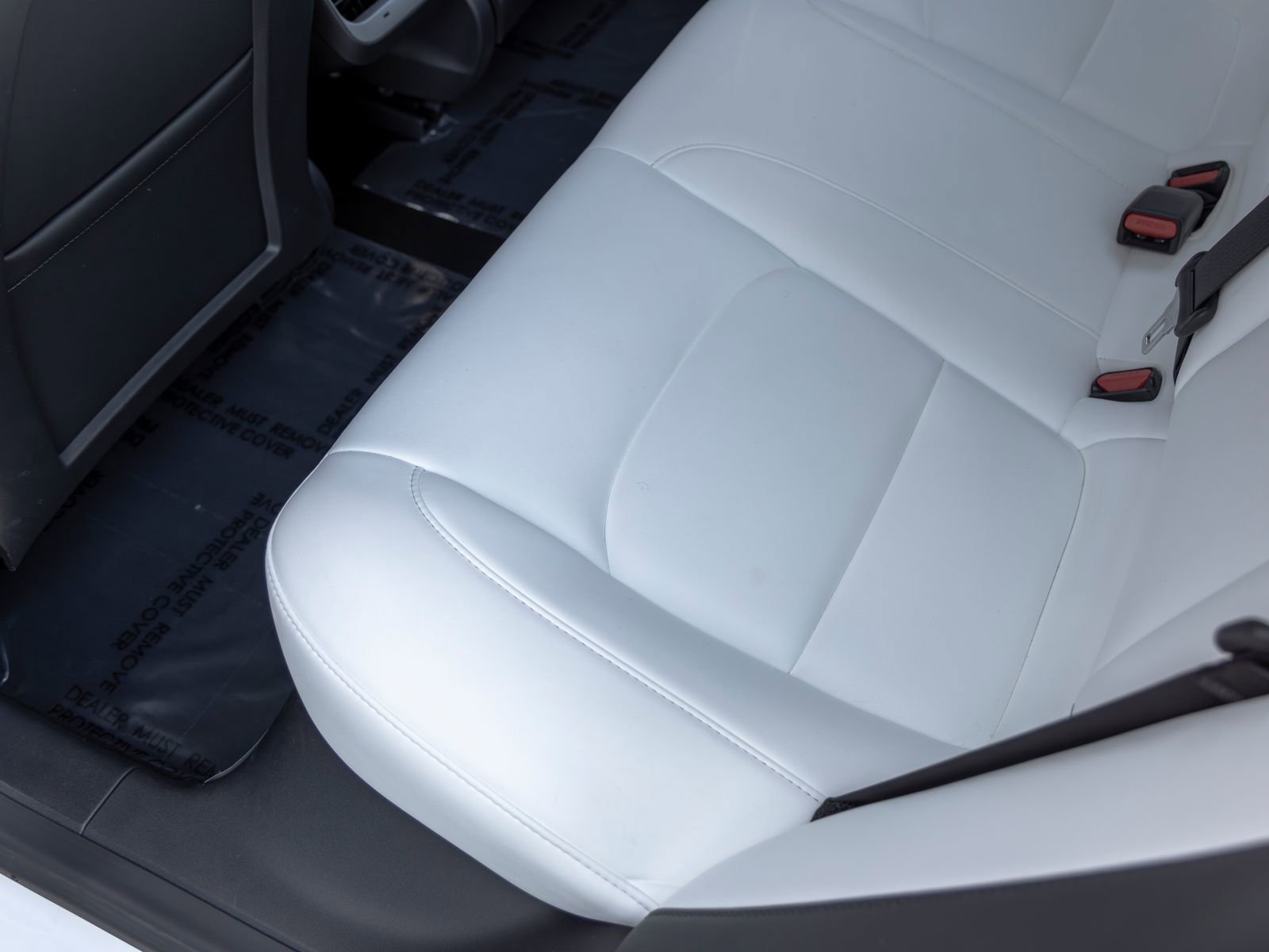 Used 2021 Tesla Model 3 Standard Range Plus image 40