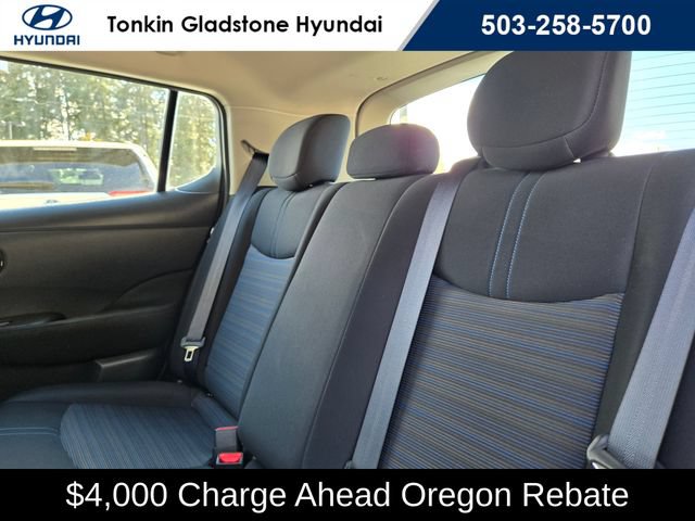 Used 2025 Nissan Leaf S FWD image 17