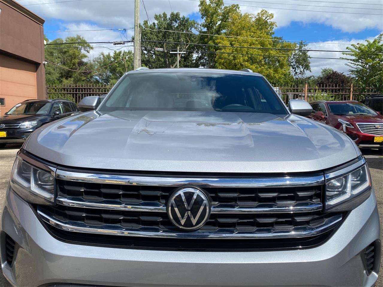 Used 2021 Volkswagen Atlas Cross Sport SE AWD/4WD image 14