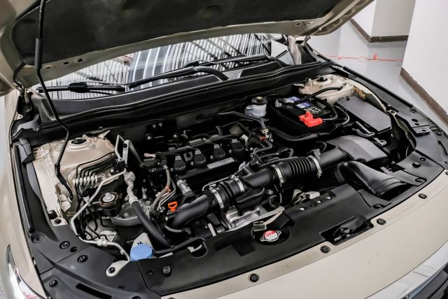 Used 2018 Honda Accord Touring image 71