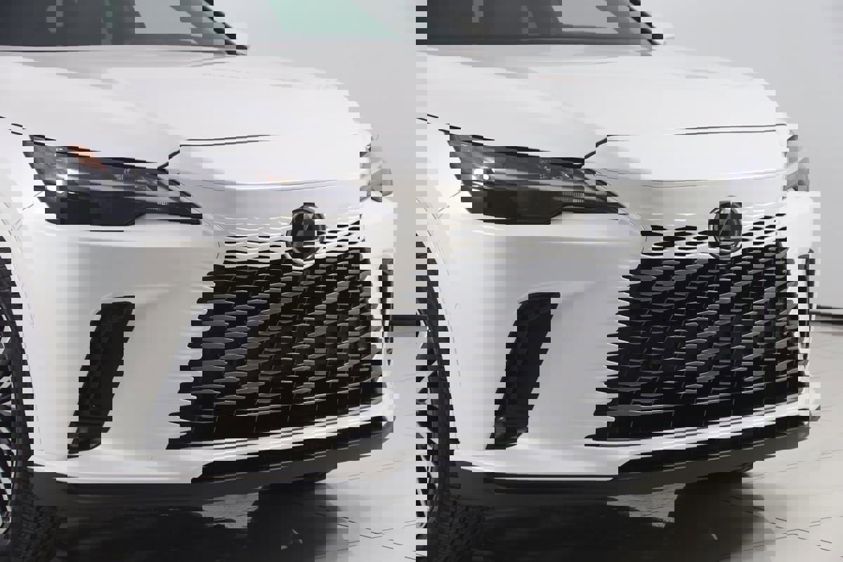 Used 2024 Lexus RX 350 Premium image 40