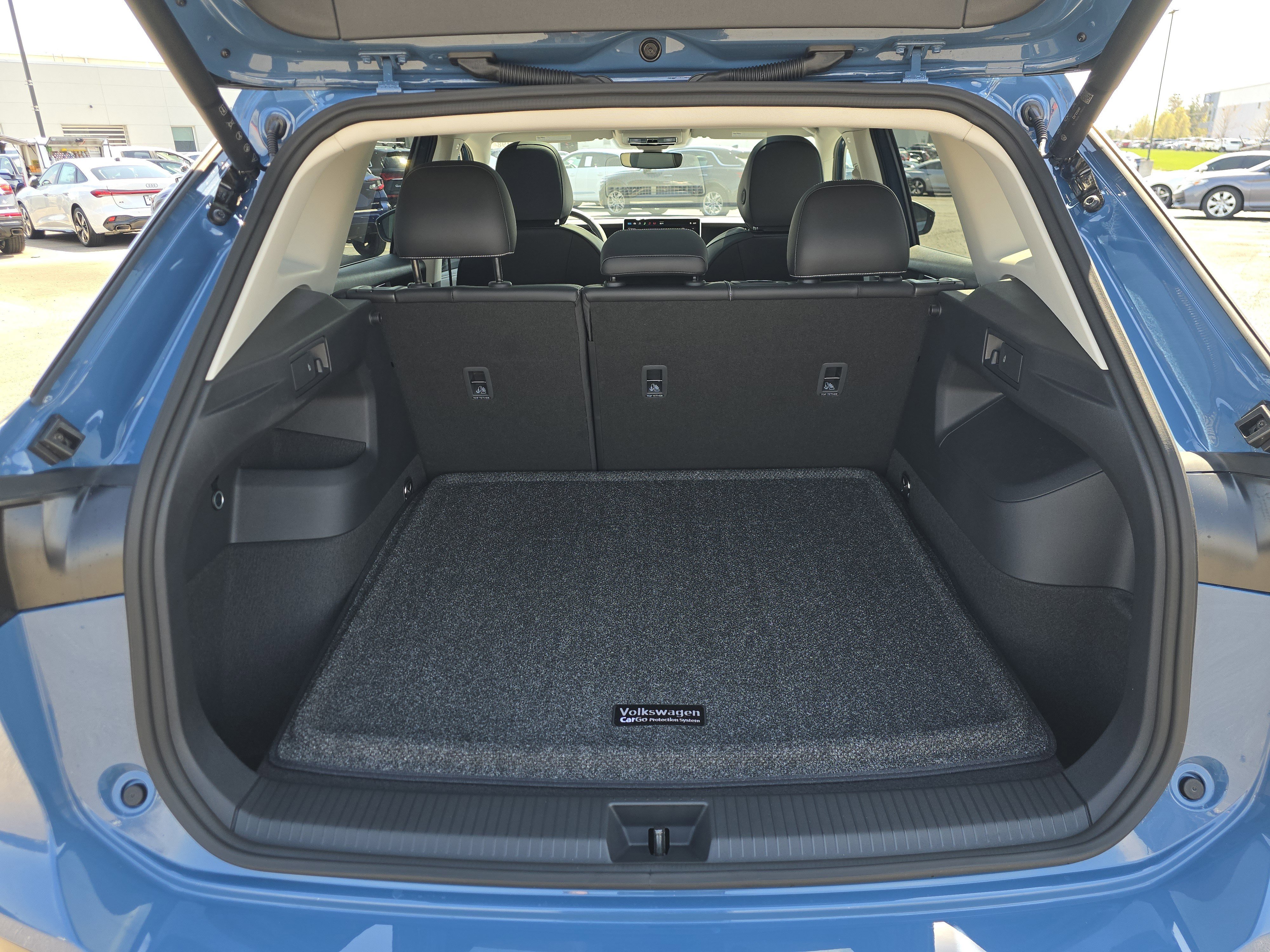 New 2026 Volkswagen Tiguan SE image 15