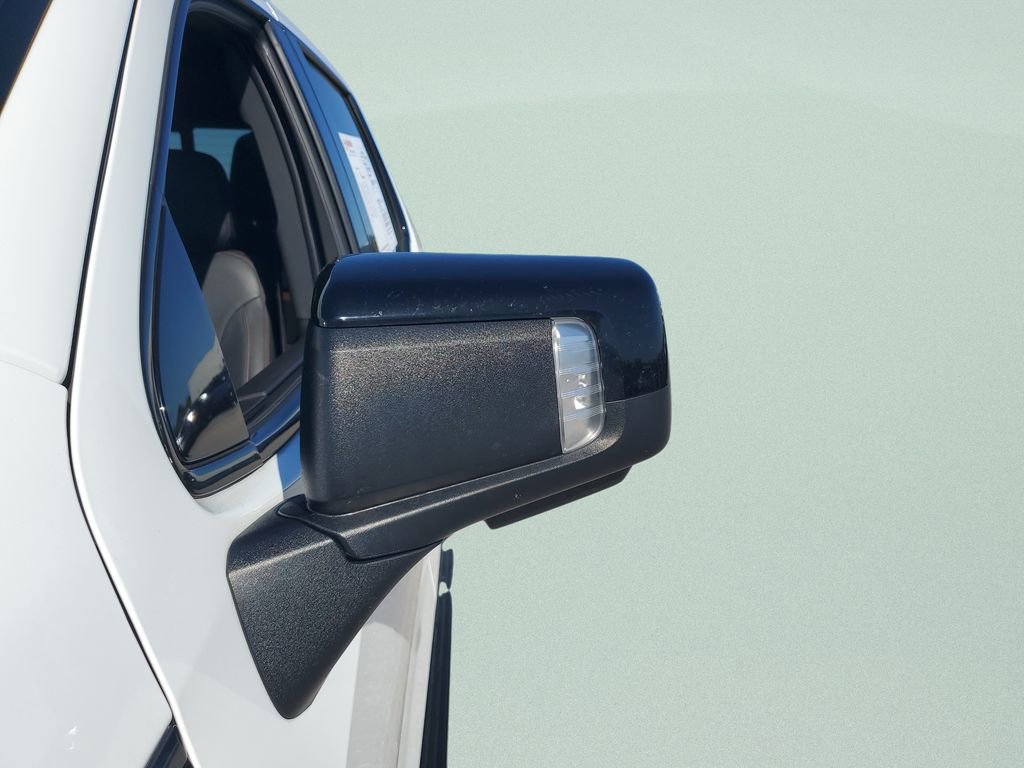 Used 2022 GMC Sierra 1500 AT4 w/ AT4 Preferred Package image 11