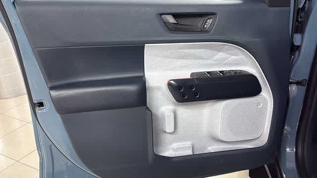 Used 2023 Ford Maverick XLT w/ XLT Luxury Package FWD image 13