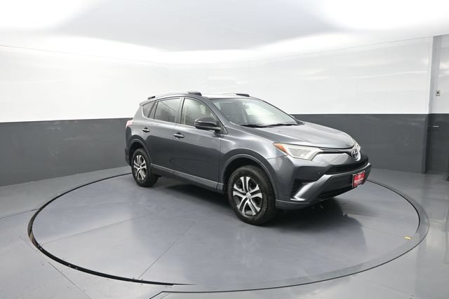 Used 2016 Toyota RAV4 LE FWD image 33