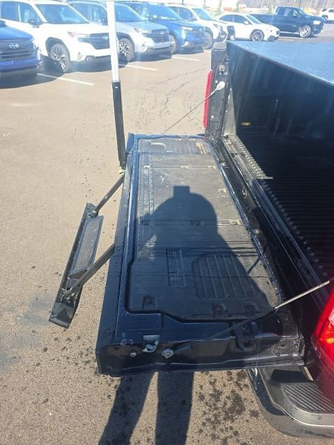 Used 2021 Ford F150 XLT w/ Equipment Group 302A High image 11