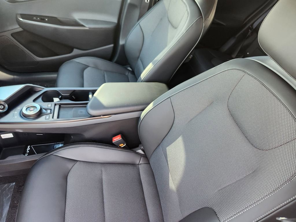New 2025 Kia EV6 Light w/ Light LR Technology Package image 8