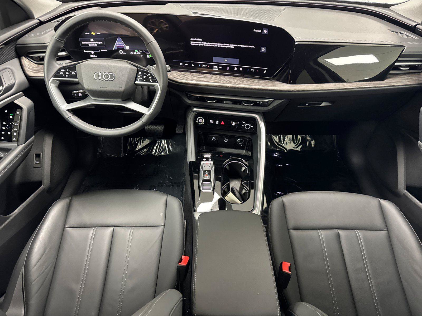 Certified 2025 Audi Q5 Premium w/ Convenience Package AWD/4WD image 13