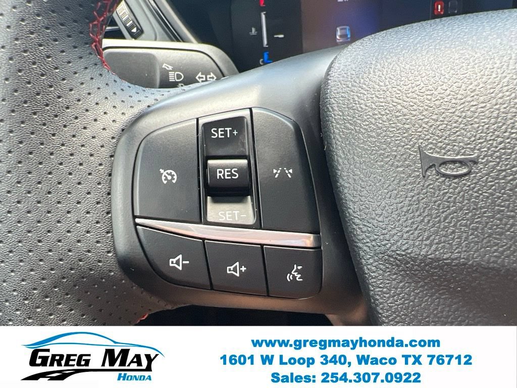 Used 2025 Ford Escape ST-Line Select AWD/4WD image 26