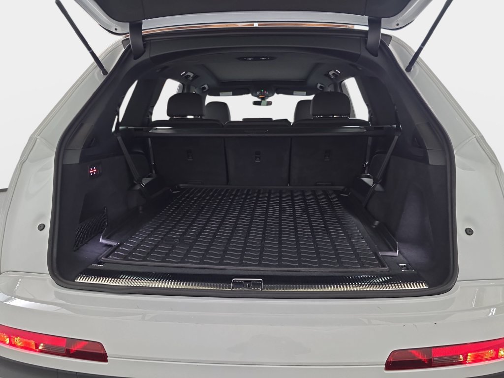 Used 2024 Audi Q7 2.0T Premium Plus AWD/4WD image 14