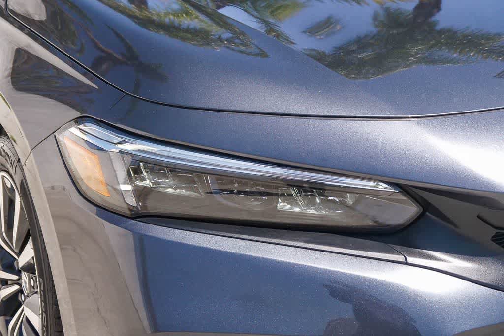 Used 2024 Honda Civic EX-L image 4