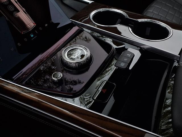 Used 2025 Cadillac Escalade Sport Platinum w/ LPO, Floor Liner Package image 22