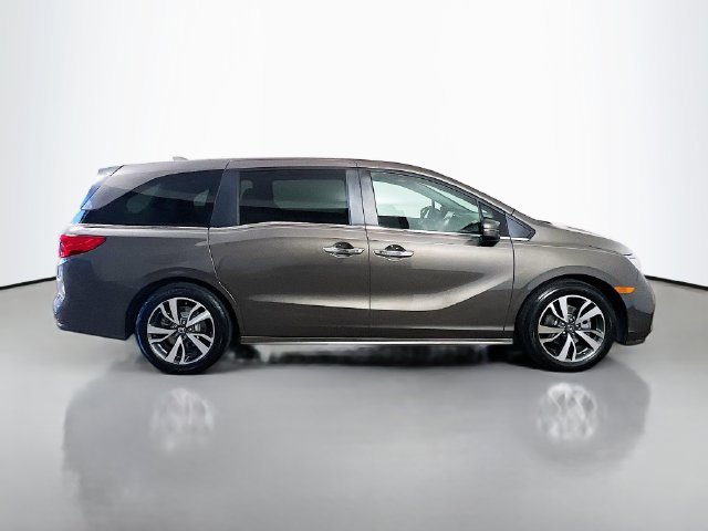 Used 2023 Honda Odyssey Touring image 9