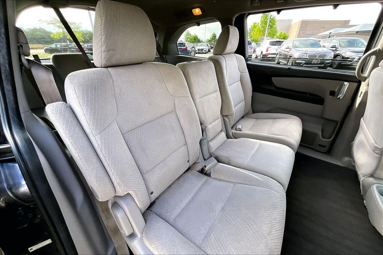 Used 2016 Honda Odyssey EX image 18