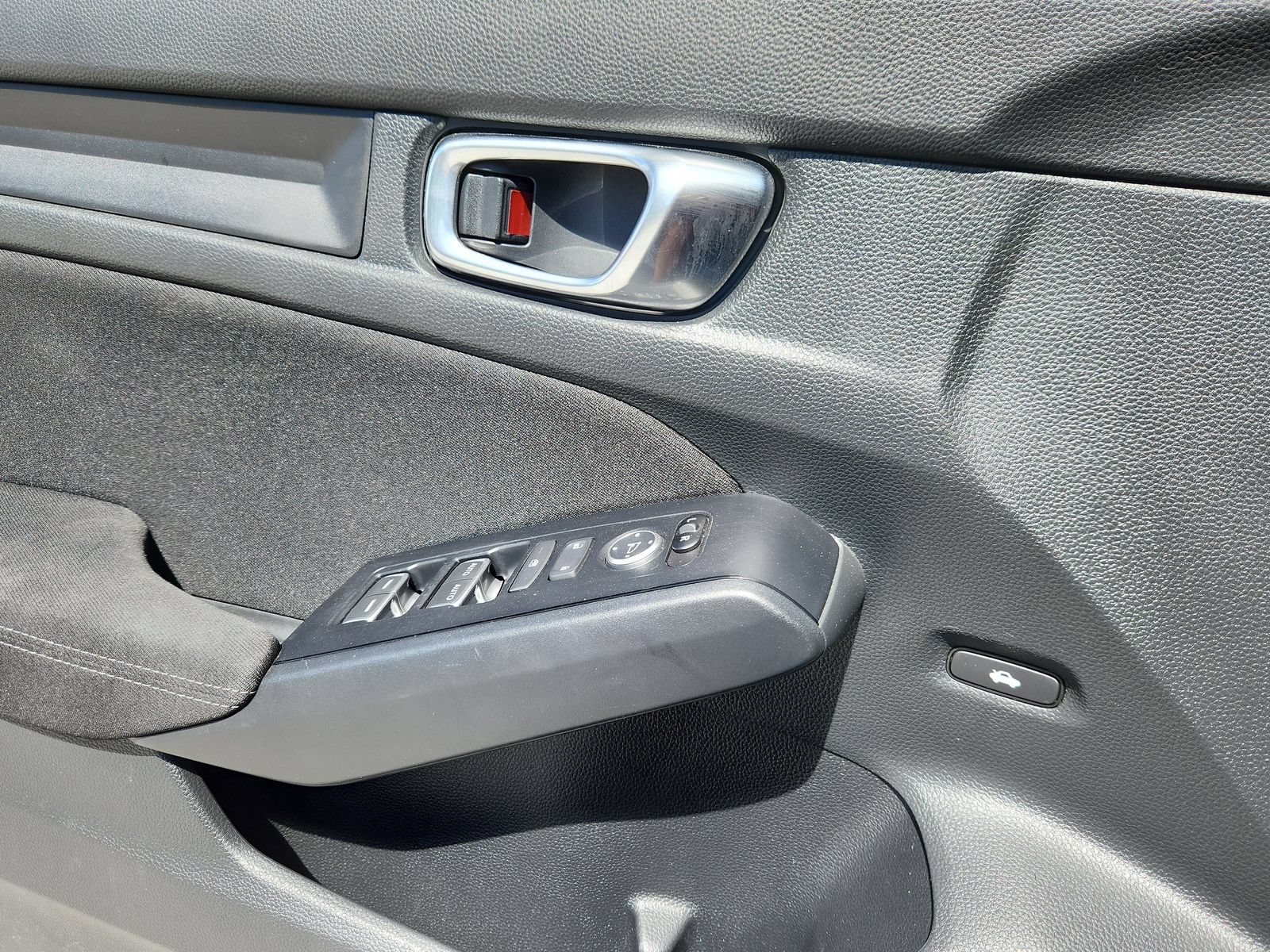 Used 2026 Honda Civic Sport image 9