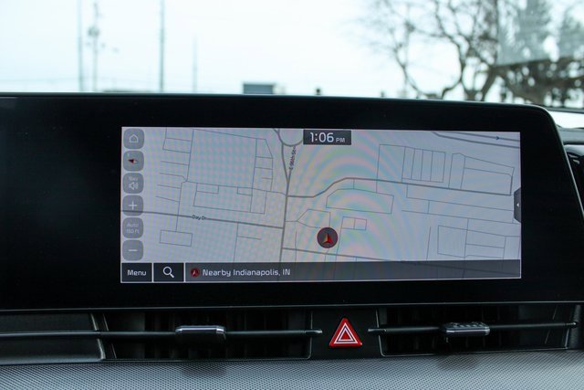 Used 2025 Kia Sportage SX image 23