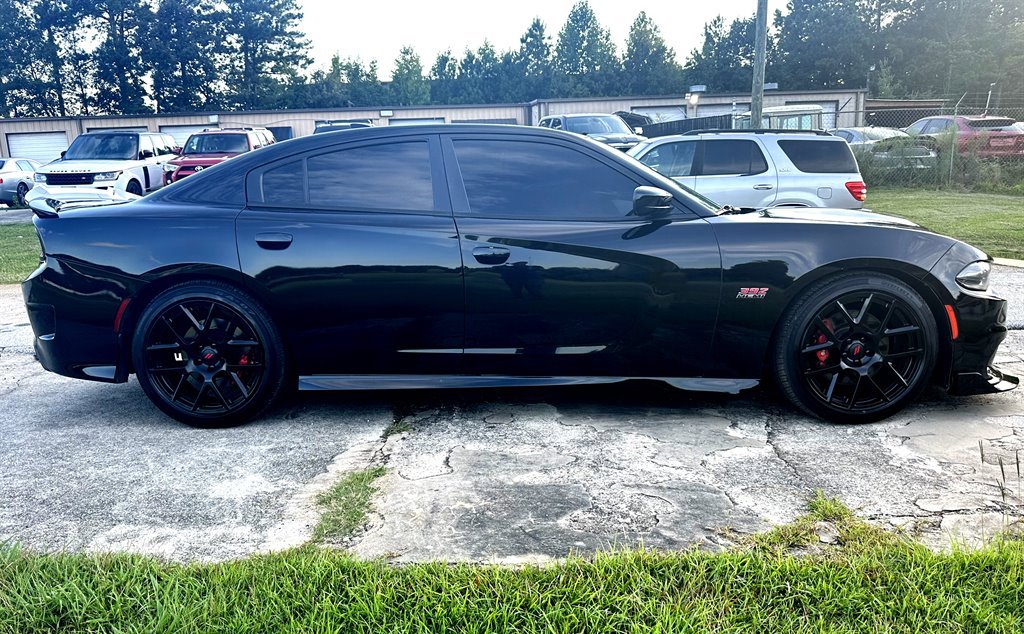 Used 2016 Dodge Charger R/T Scat Pack w/ Beats Audio Group image 6