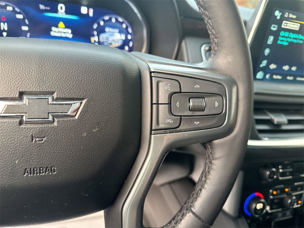 Used 2022 Chevrolet Tahoe Z71 w/ Luxury Package image 18