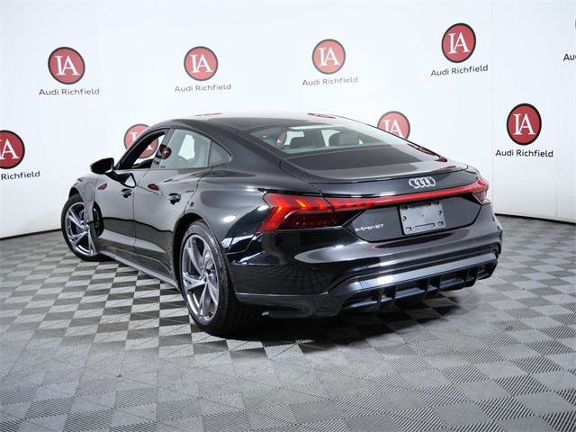 Used 2022 Audi e-tron GT Premium Plus image 6