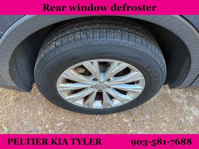 Used 2019 Volkswagen Tiguan S image 13