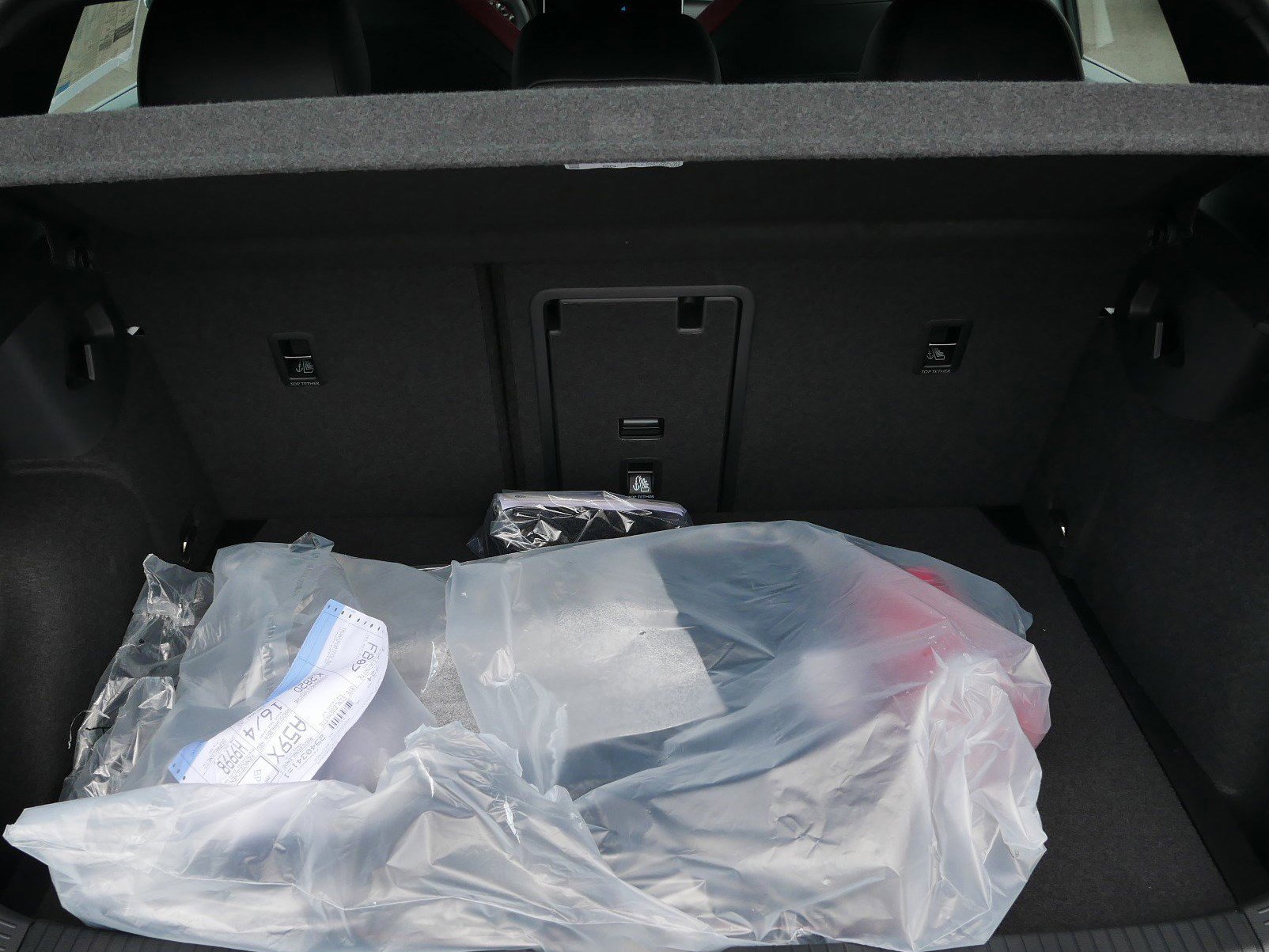 New 2025 Volkswagen GTI SE FWD image 6