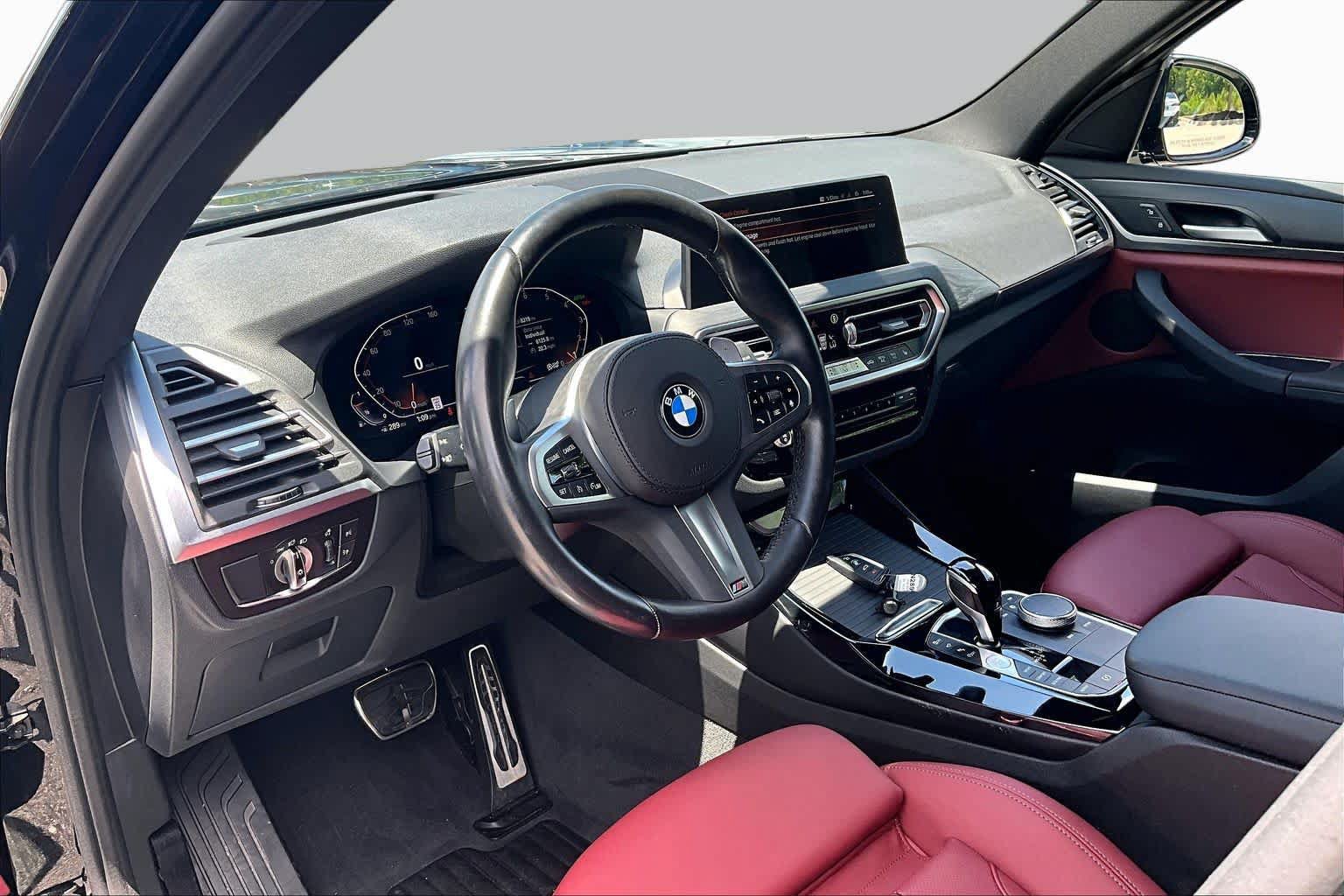 Used 2024 BMW X3 sDrive30i w/ M Sport Package RWD image 17