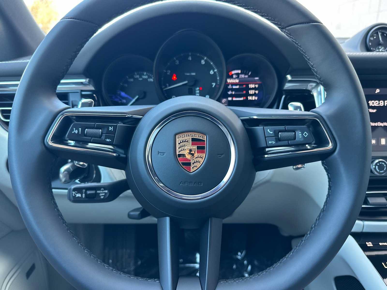 New 2025 Porsche Macan AWD/4WD image 23