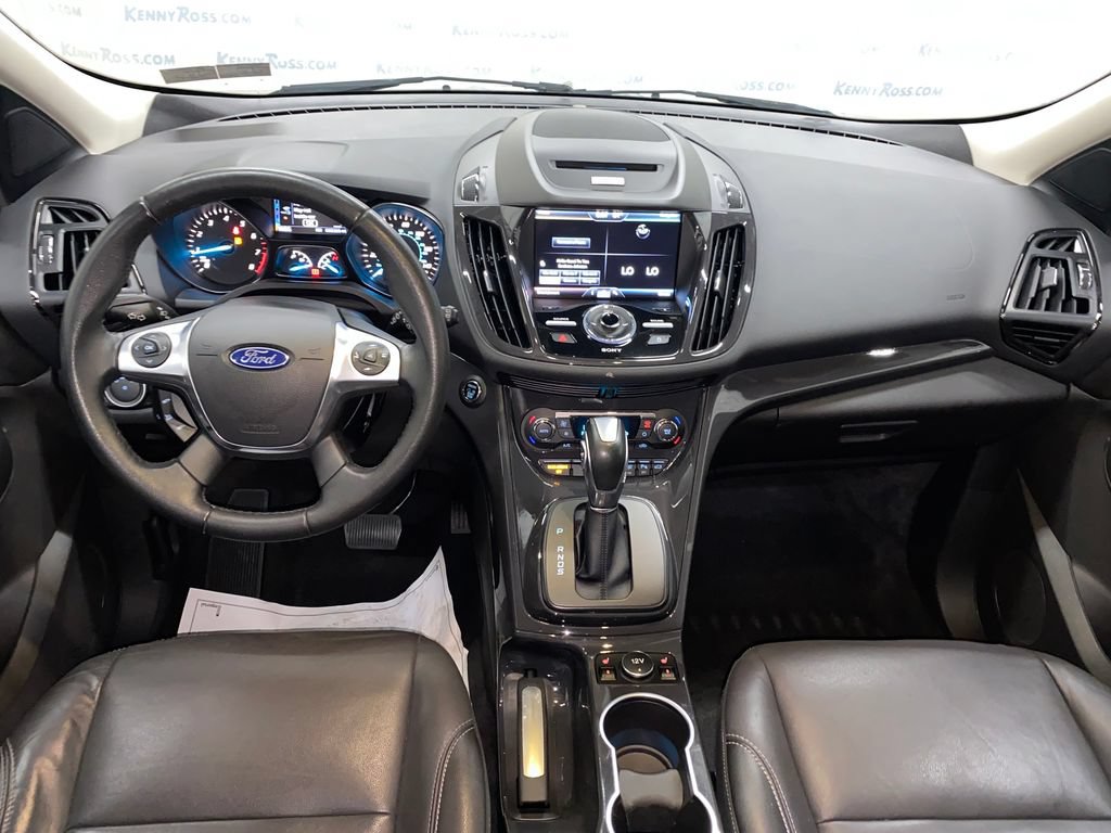 Used 2015 Ford Escape Titanium w/ Equipment Group 301A AWD/4WD image 25