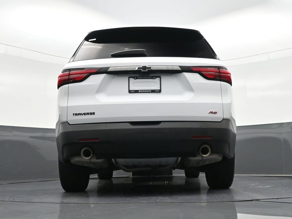 Used 2023 Chevrolet Traverse RS image 27