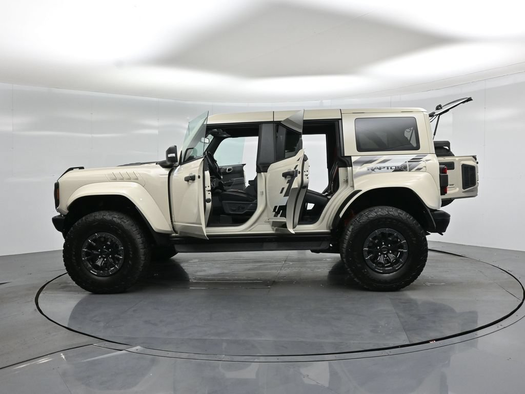Used 2025 Ford Bronco Raptor AWD/4WD image 31