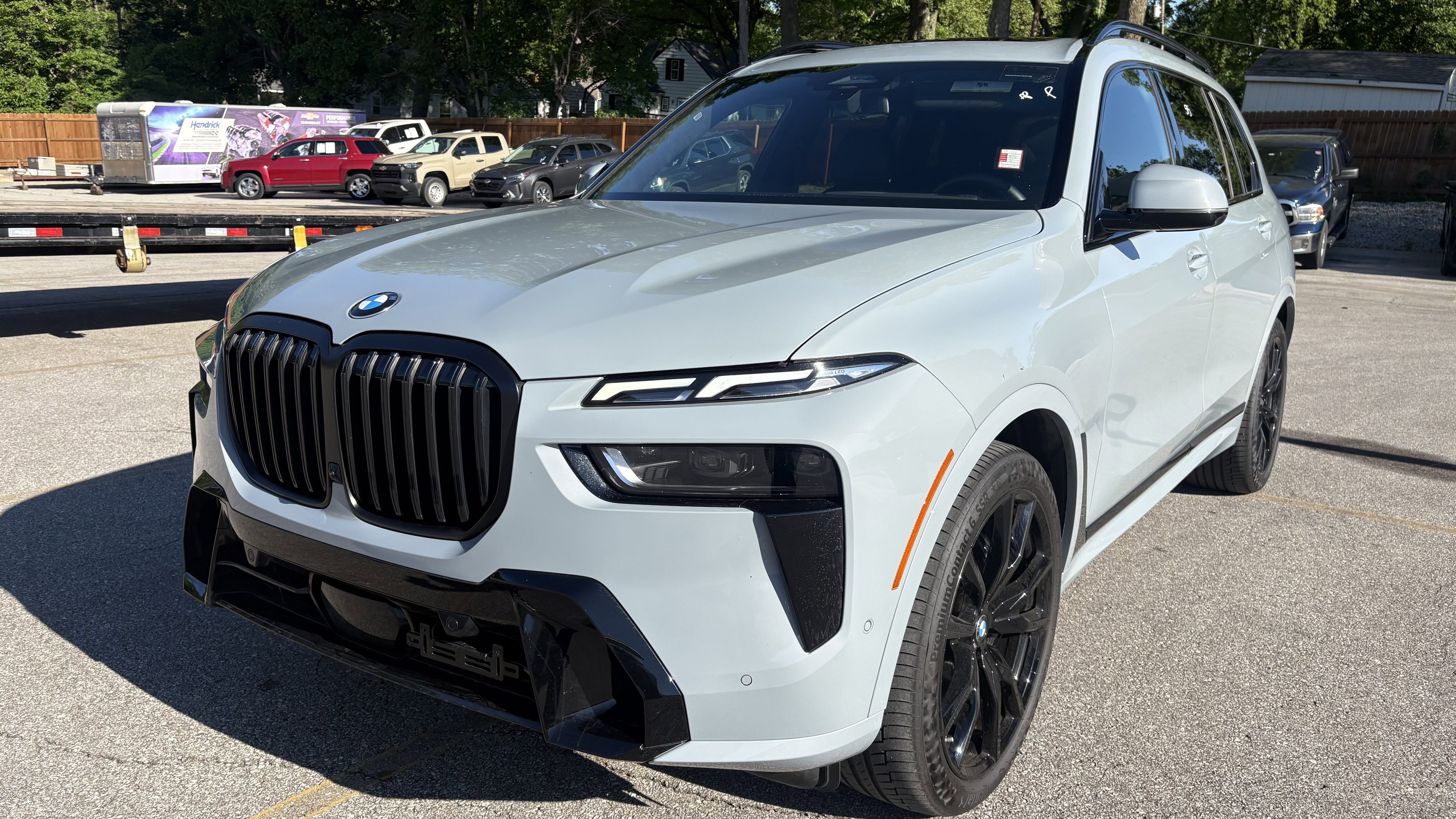 Certified 2025 BMW X7 xDrive40i w/ M Sport Package AWD/4WD image 5