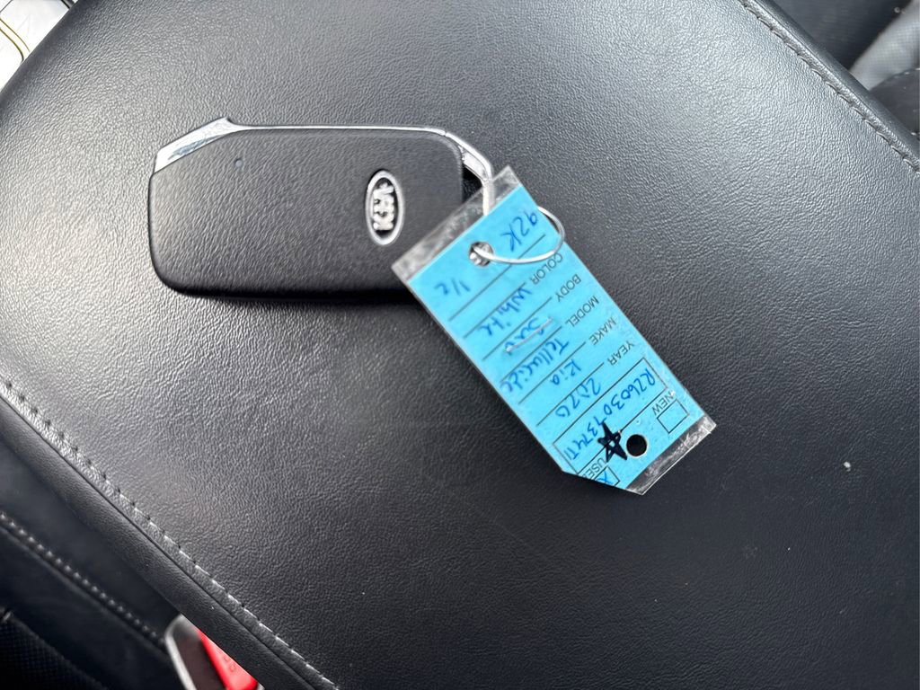 Used 2020 Kia Telluride S image 35