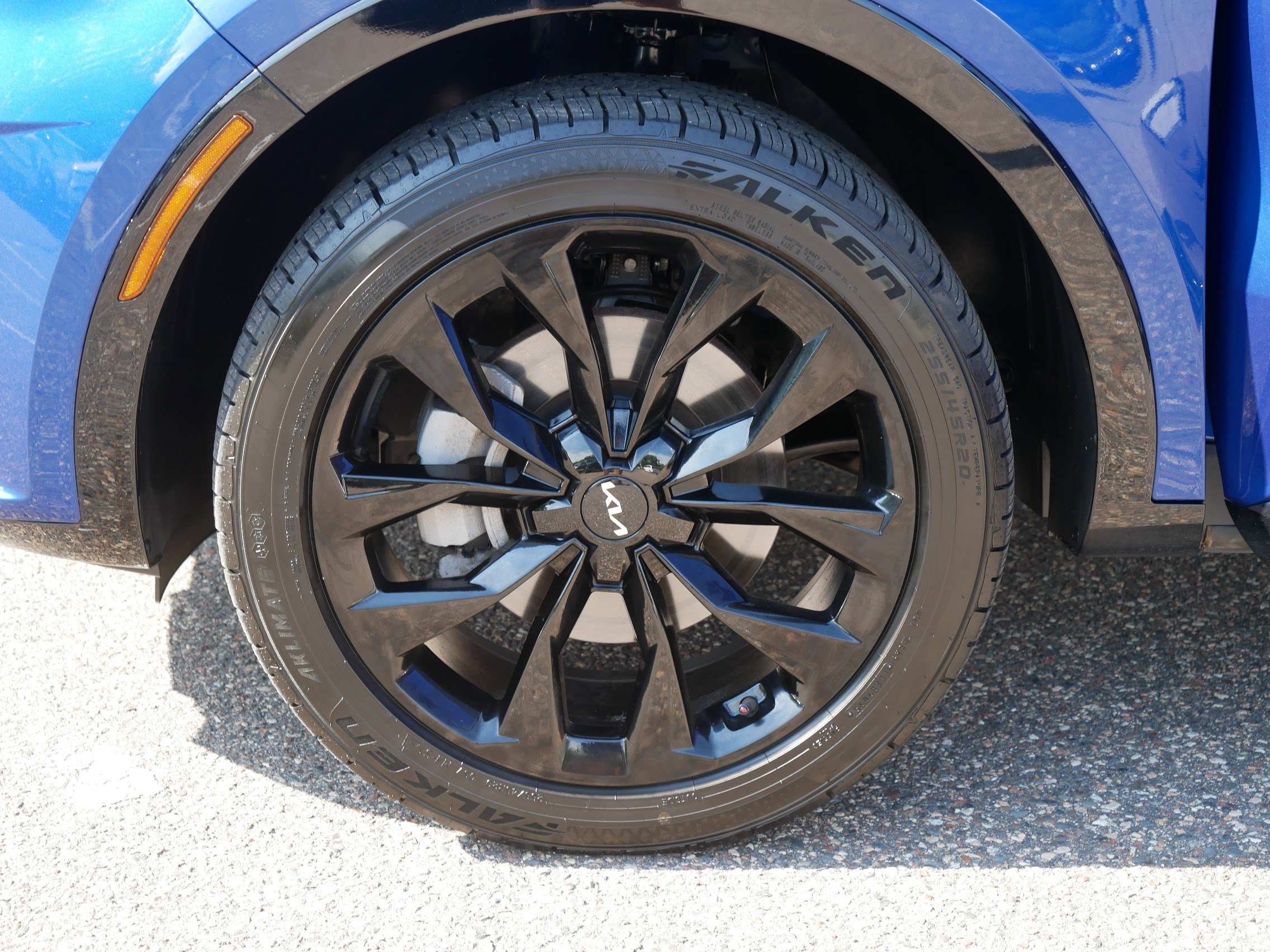 Certified 2023 Kia Sorento SX AWD/4WD image 15