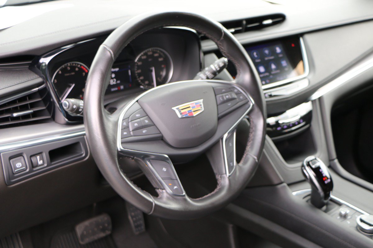 Used 2023 Cadillac XT5 Luxury AWD/4WD image 18